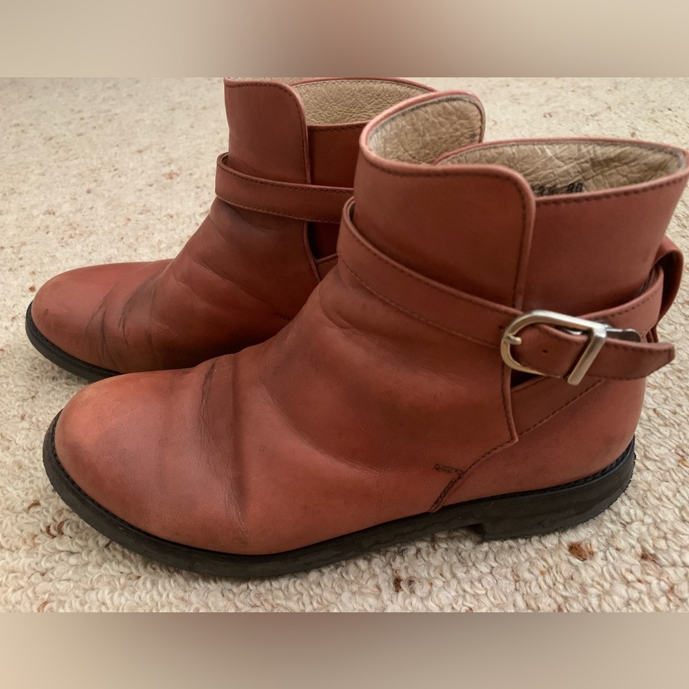 Hush Puppies Brown Leather Ankle Boots Size 6 - Picture 2 of 8